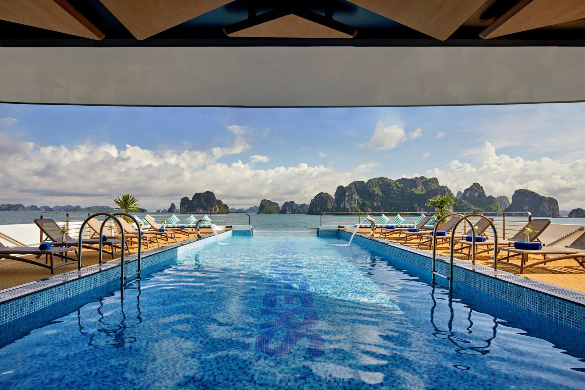 Hotel Grand Pioneers Halong Bay Cruise 2 Hạ Long Exterior foto